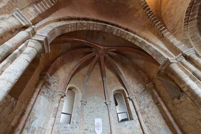 Ábside de la capilla mayor de la iglesia del castillo de Calatrava la Nueva